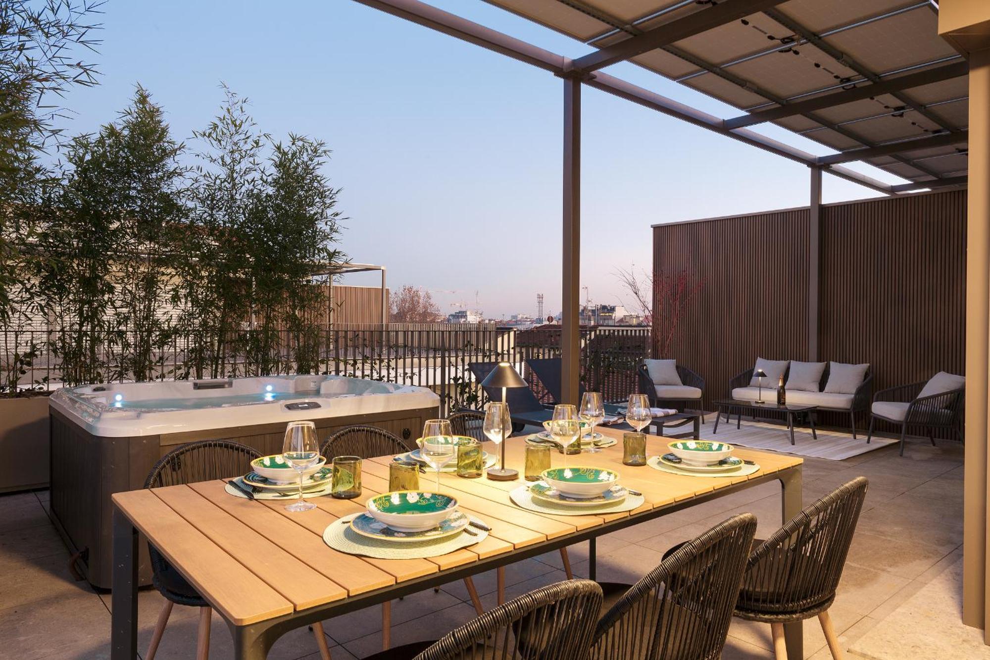 Apartment Compagnoni12 Luxury Penthouse With Private Jacuzzi And Milan