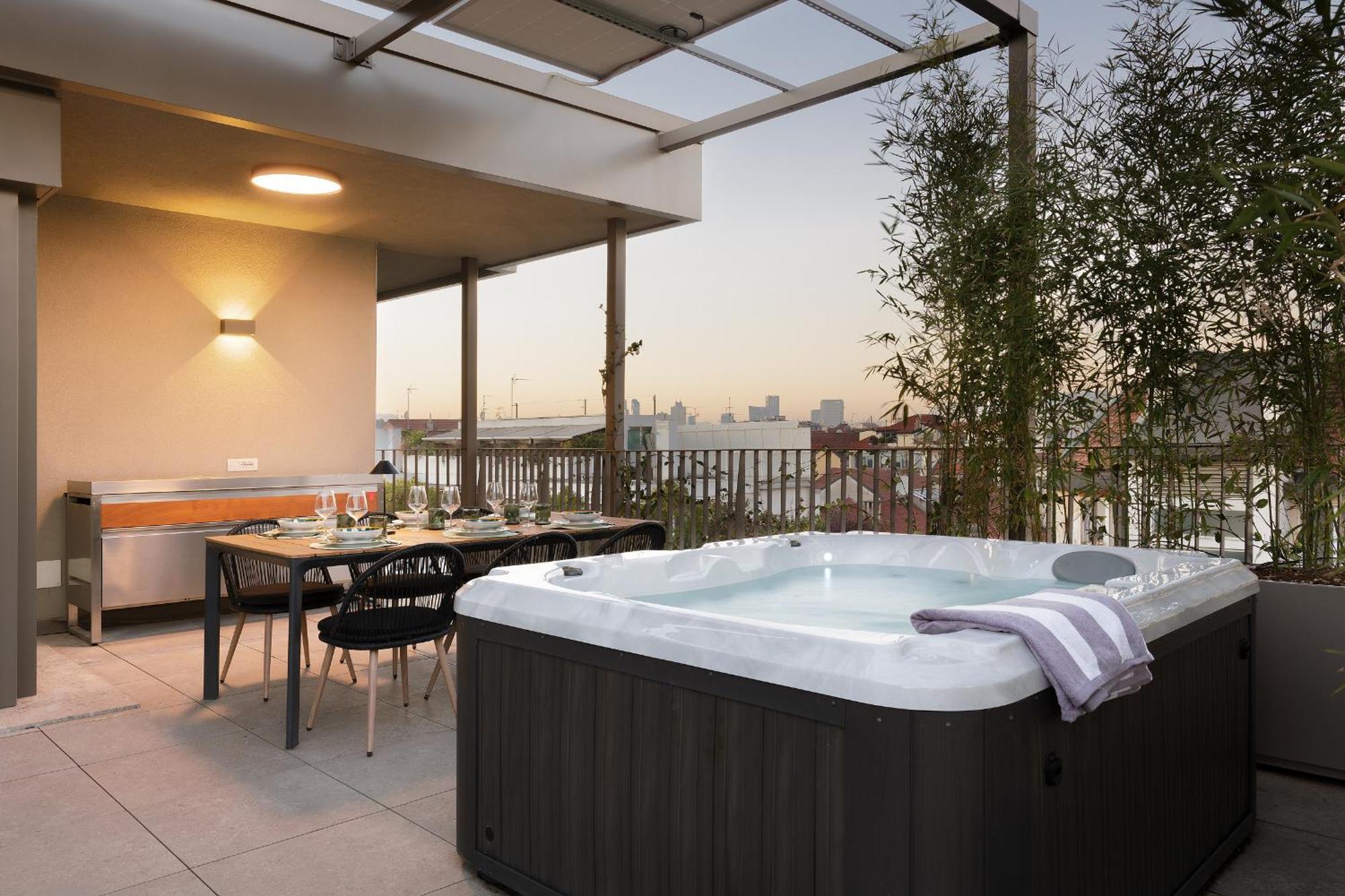 Compagnoni12 Luxury Penthouse With Private Jacuzzi And Apartment *