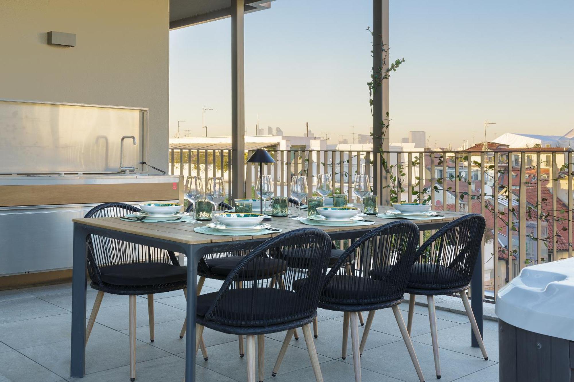 Compagnoni12 Luxury Penthouse With Private Jacuzzi And * Milan